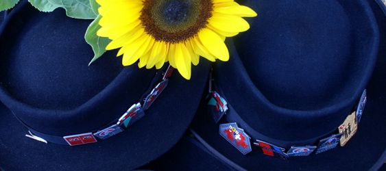 Jodlerchörli Deitingen Hüte mit Sonnenblume